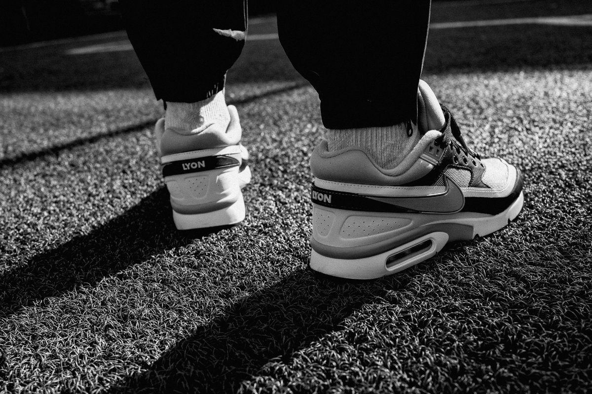 NIKE X SHOEZ GALLERY
