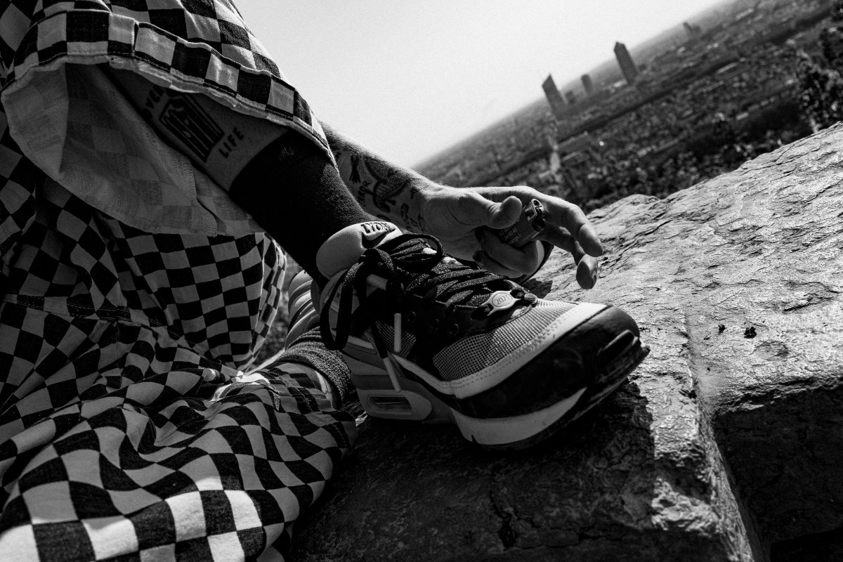 NIKE X SHOEZ GALLERY