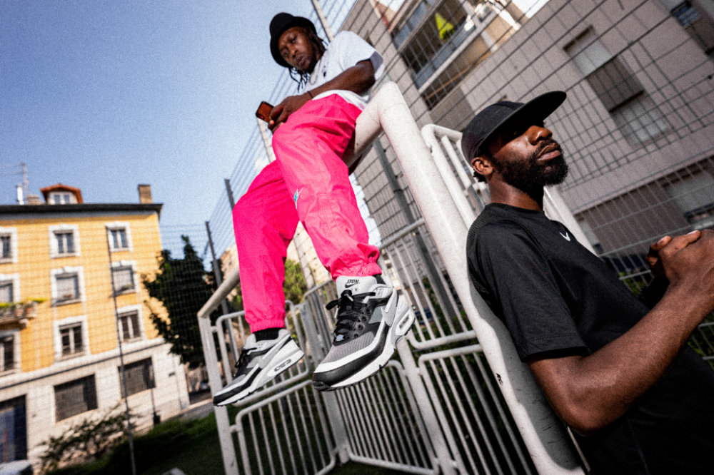 NIKE X SHOEZ GALLERY