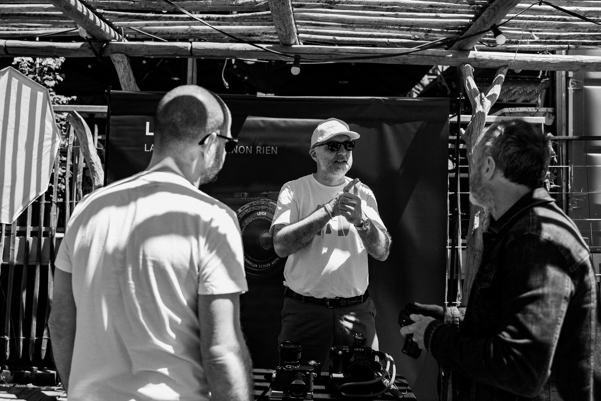 LEICA TOUR